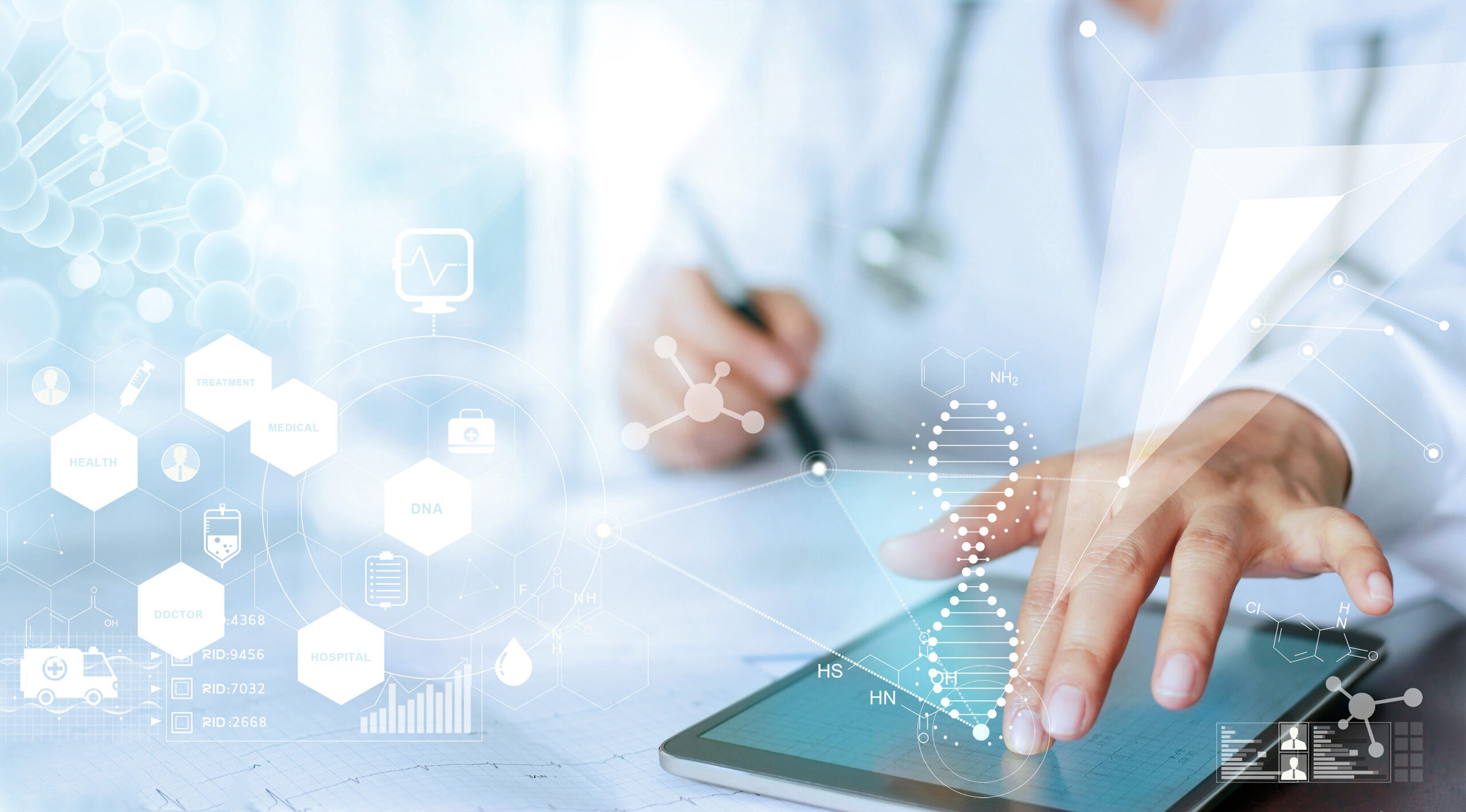 Physician's hand using EHR to help patients, as explored in this case study.